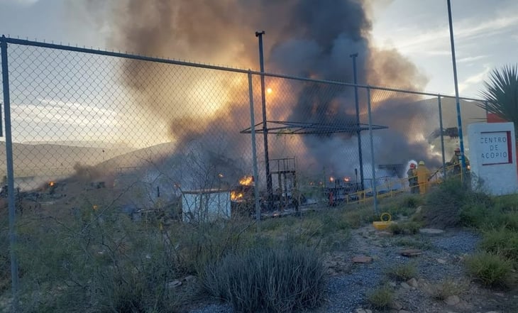Se incendia centro de acopio de residuos industriales en Mina, Nuevo León