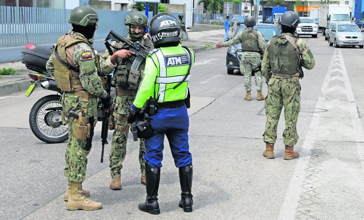 Miles de militares y policías intervienen en cárceles en Ecuador, tras una semana de violencia