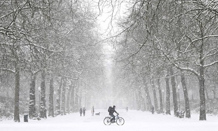 Temperaturas bajo cero afectan a casi dos tercios de EU; hay alerta por tormenta invernal