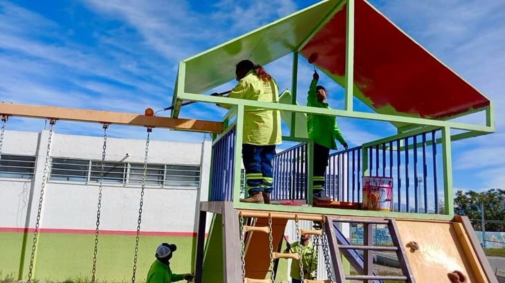 El programa 'Saltillo Me Gusta de Colores' transforma la apariencia de 800 plazas públicas para mejor