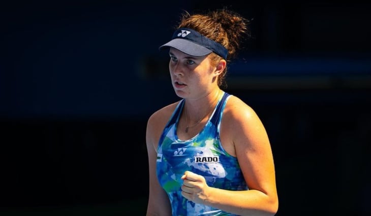 ¿Quién es Linda Nosokova, la juvenil que eliminó a Iga Swiatek del Australian Open?
