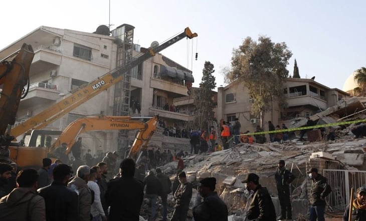 Ataque israelí en capital Siria mata a 5 asesores iraníes, según medios estatales