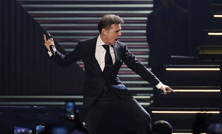 Luis Miguel se convierte en el artista más taquillero, supera a Madonna y U2