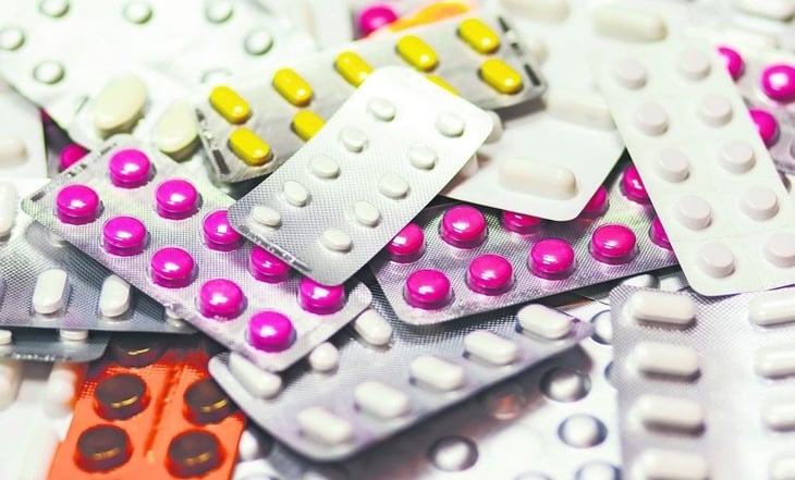 PAN propone prohibir medicamentos que afecten salud reproductiva femenina