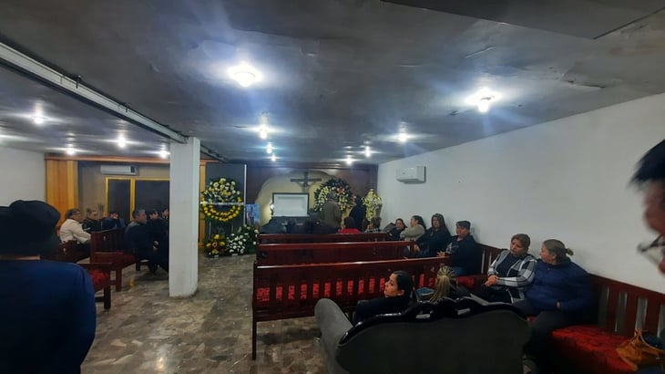 Cuerpo de Maurilio Moreno llegó a Monclova; es velado en capilla de 147