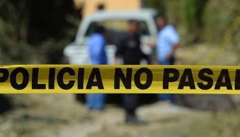 Hallan tres cadáveres y restos óseos en fosa clandestina en El Cardonal, Hidalgo