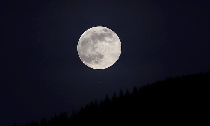 ¿Cuándo ver la Luna de Lobo 2024 y cuál es su significado?