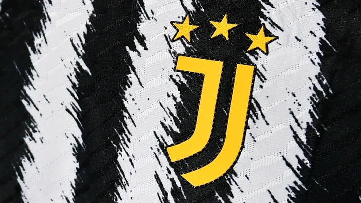Juventus se complicó con 10 hombres y apenas empató en casa con Empoli
