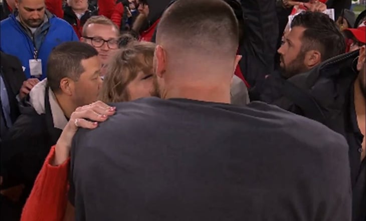 VIDEO: El emotivo beso de Taylor Swift y Travis Kelce para festejar el pase de los Chiefs al Super Bowl