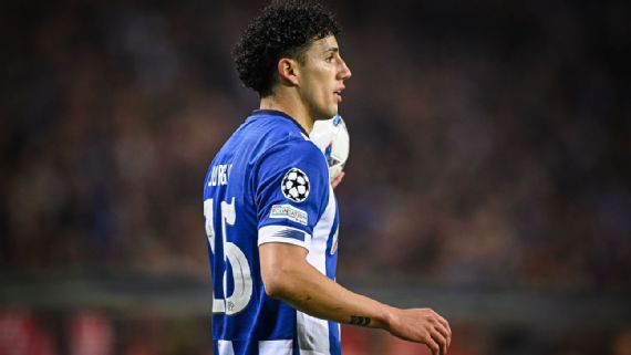 ¿Se aleja Jorge Sánchez de Cruz Azul? ¿Qué dice el Porto?