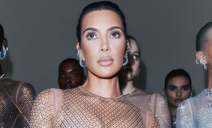 ¿Cuáles son los síntomas de la psoriasis, enfermedad que enfrenta Kim Kardashian?