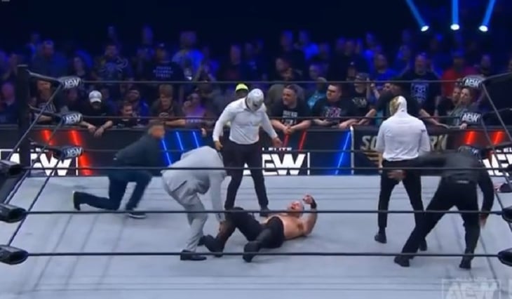 ¿CMLL vs AEW? Místico y compañía le dieron una paliza a Jon Moxley