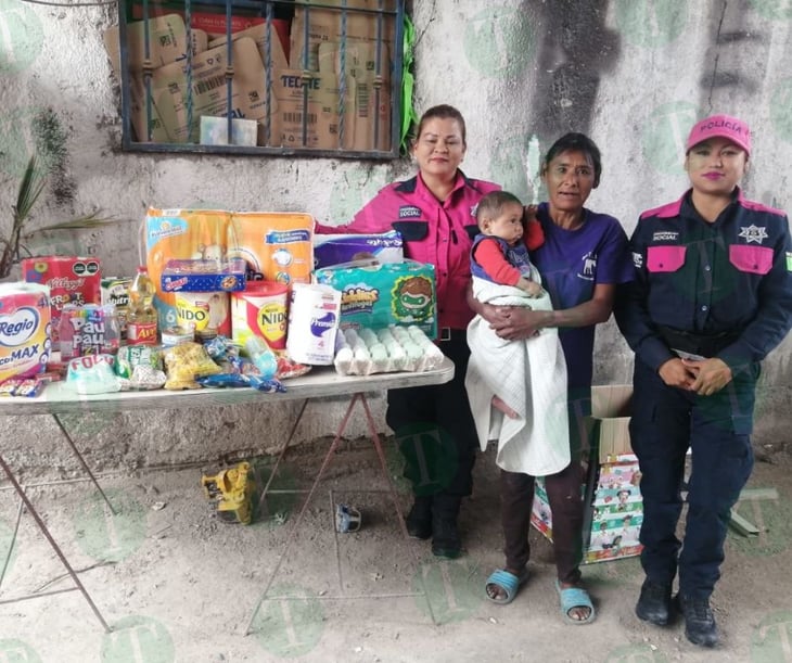 Mujer de la tercera edad solicita apoyo para comprar pañales para sus nietos