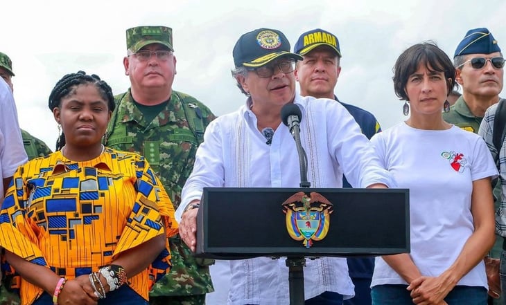 Petro denuncia supuesta 'ruptura institucional' para sacarlo del poder en Colombia
