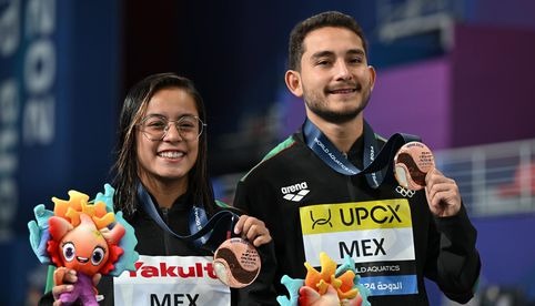 Kevin Berlín y Alejandra Estudillo ganan medalla de bronce en el Campeonato Mundial de Deportes Acuáticos