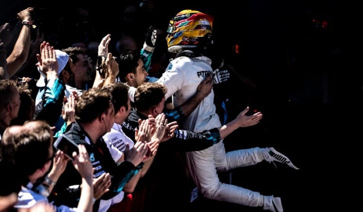 Lewis Hamilton agradeció a Mercedes