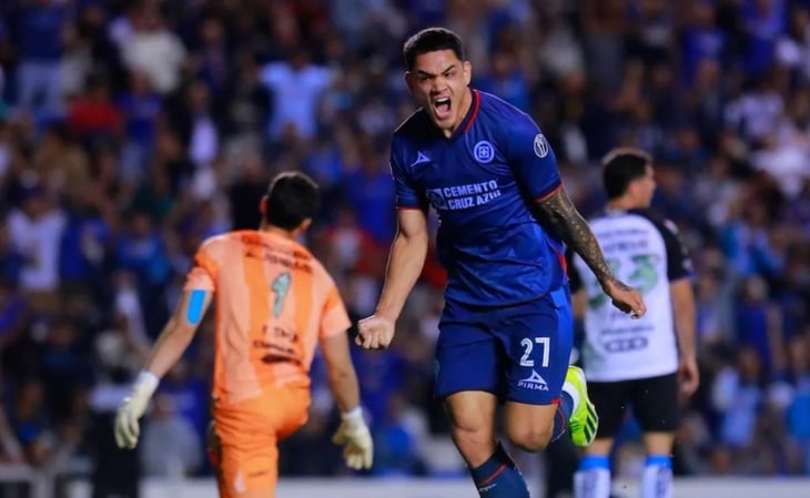 Liga MX: ¡Súper Máquina! Cruz Azul liga tres victorias tras remontar a Querétaro FC en La Corregidora