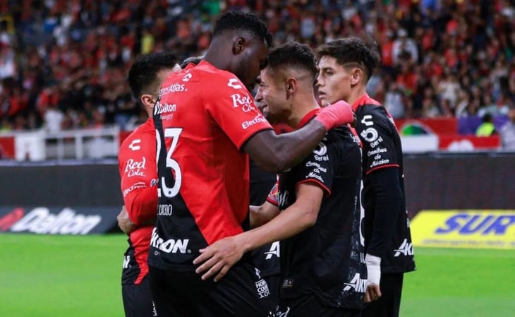 ¡Golea el Rojinegro! Atlas FC le pasa por encima a Santos Laguna en el Estadio Jalisco
