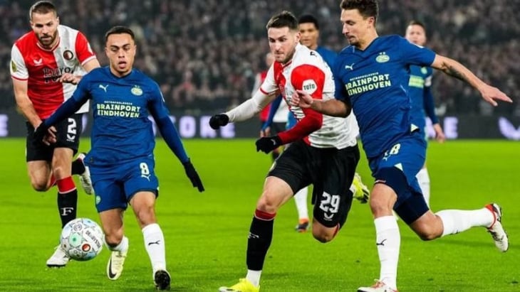 Feyenoord vs AZ Alkmaar: ¿Dónde y a qué hora ver el juego de Santi Giménez en la copa de países bajos?