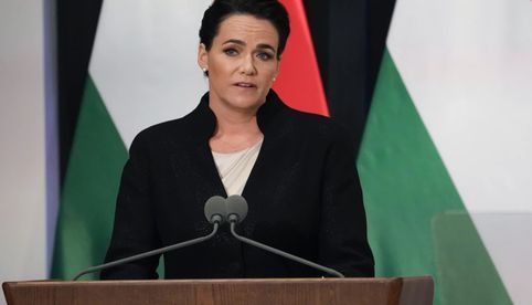 Presidenta de Hungría dimite tras indulto a un hombre condenado por caso de abuso sexual infantil
