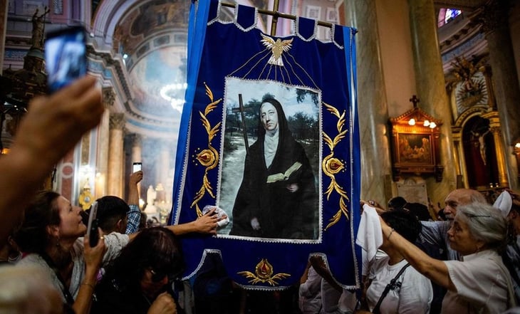 ¿Quién es Mama Antula, la primera santa argentina?