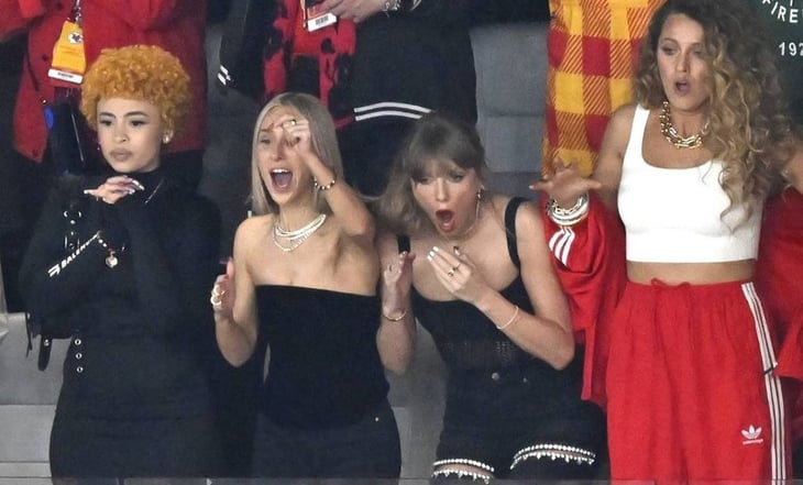 Taylor Swift disfrutan así del Super Bowl junto a Ice Spice y Blake Lively