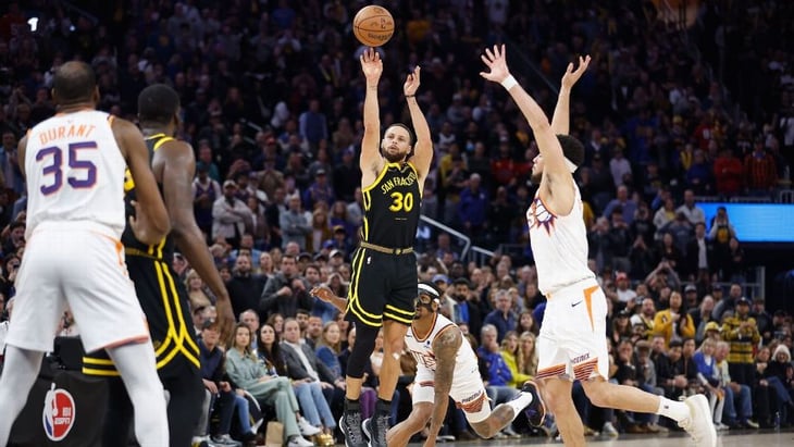 Stephen Curry, héroe ante los Suns y los Cavaliers sumaron su noveno triunfo seguido