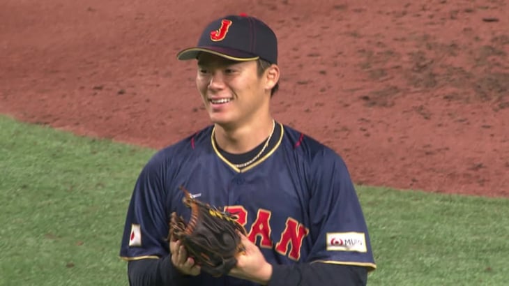 Yoshinobu Yamamoto ya impresiona a sus compañeros de equipo de Dodgers