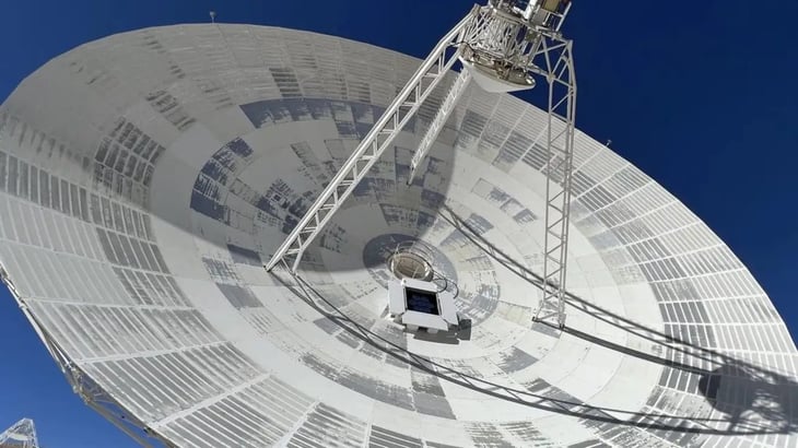 La nueva ‘antena híbrida’ de la NASA impulsa los vínculos al espacio profundo