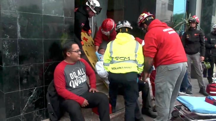 Desplome de elevador en funeraria  de Monterrey deja 3 personas heridas 