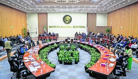 INE avala formato para recabar preguntas del segundo debate presidencial