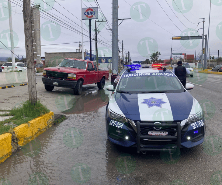 Conductor apresurado provoca accidente en Estancias de San Juan Bautista