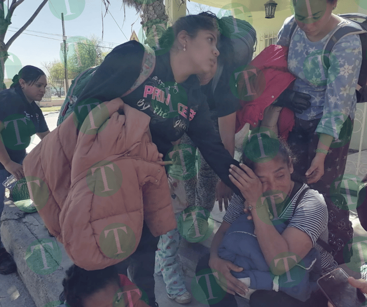 Migrantes siguen llegando a Frontera; grupo de 20 son guiados a refugio
