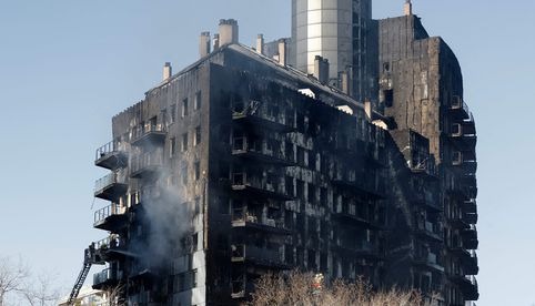 Los dramáticos testimonios que dejó el incendio del edificio en Valencia