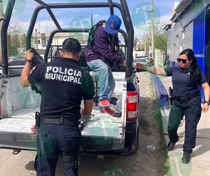 Adolescente drogado toreaba autos sobre el bulevar San José de Monclova