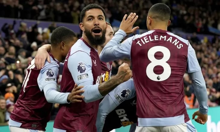 Aston Villa vence a Nottingham Forest en la Premier League