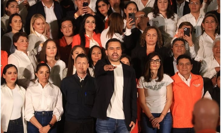 Álvarez Máynez rinde protesta como candidato de Movimiento Ciudadano; pide cobertura equitativa