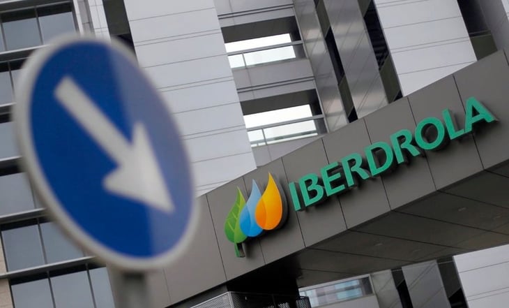 Gobierno cierra compra de 13 plantas de Iberdrola por 6 mil 200 mdd