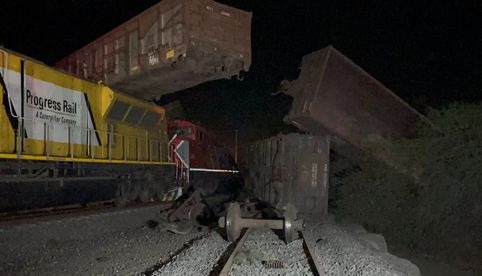 Chocan dos trenes en Cofradía del Rosario, Jalisco; hay varios lesionados