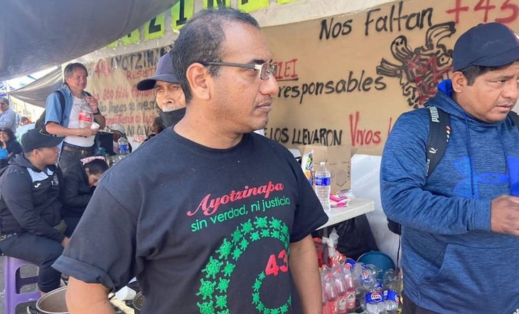 Padres de normalistas de Ayotzinapa esperarán 20 días para sostener un encuentro con AMLO
