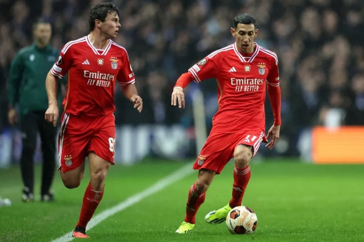 Un espectacular Di María conduce al Benfica a los cuartos de final