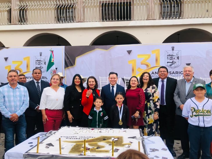 Fronterenses festejan el 131 aniversario de la ciudad con orgullo y respeto