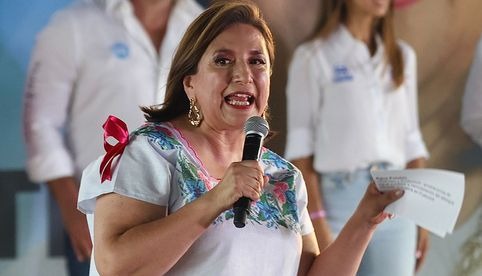 Xóchitl Gálvez crítica a AMLO por no atender a madre buscadora