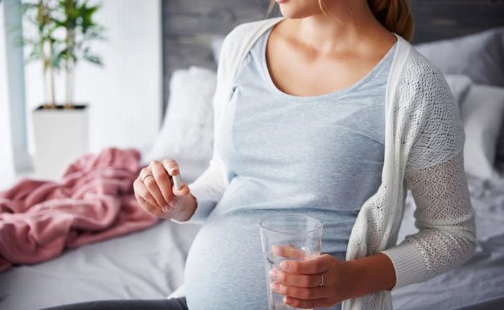 Cofepris alerta por adulteración de vitaminas para embarazadas y en lactancia