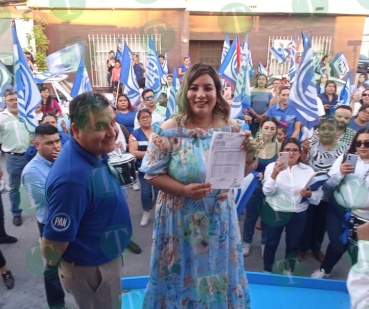 Patsy Guajardo registra candidatura por el PAN a alcaldía de Castaños