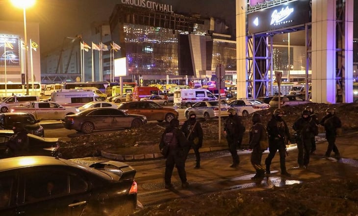 Casa Blanca condena atentado en Moscú y califica al Estado Islámico de 'enemigo terrorista común' 