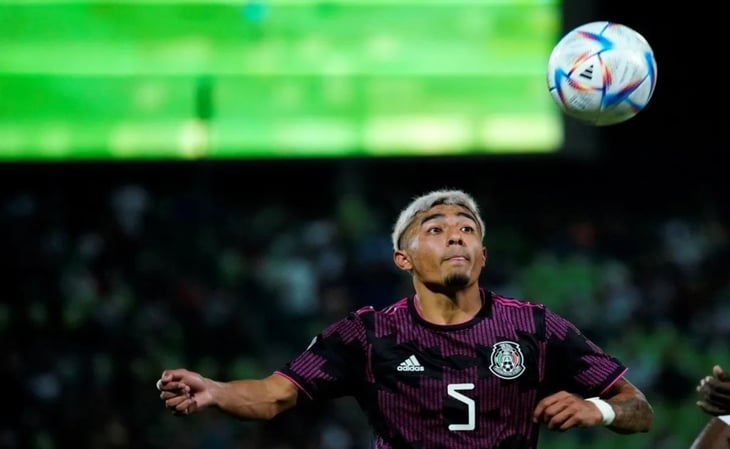 ¡Les ponen alto! Concacaf niega a Selección Mexicana convocar al reemplazo de Julián Araujo
