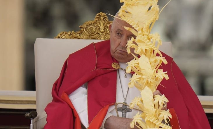 Papa Francisco se salta homilía de Domingo de Ramos al inicio de Semana Santa atareada