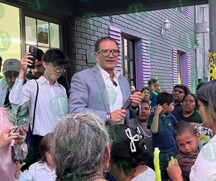 César Flores se registra como candidato a la alcaldía de Monclova por el PVEM