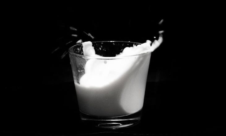 El tipo de leche a base vegetal que debes consumir si quieres bajar de peso
